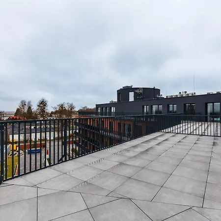 アパート Port Pilice